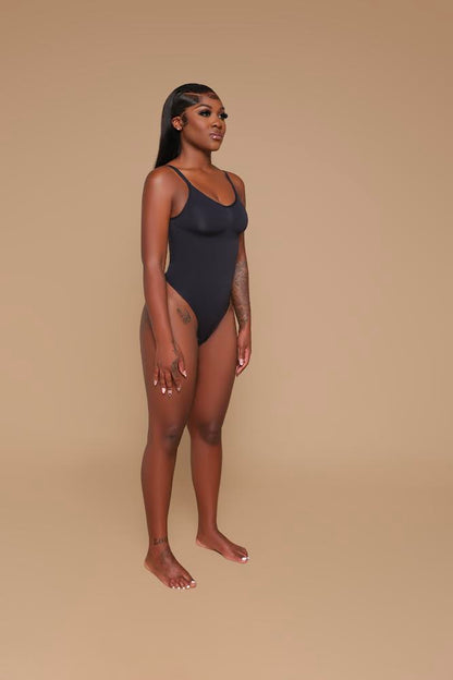 Seamless Open Back Thong Bodysuit (Black)