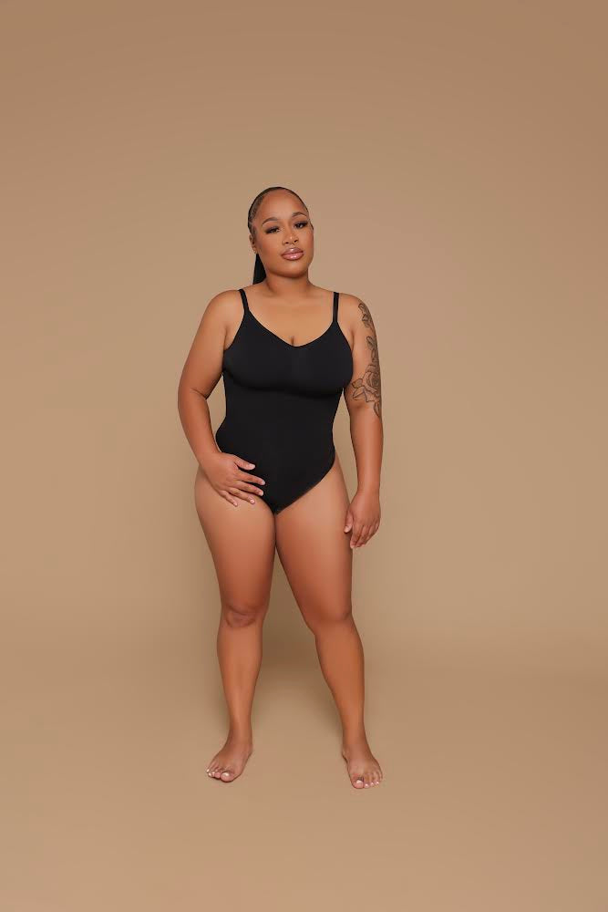 Seamless Open Back Thong Bodysuit (Black)